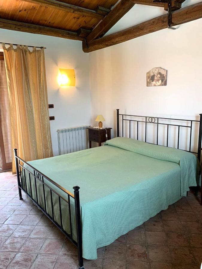 Agriturismo Sant'Agata Piana Degli Albanesi Exterior photo